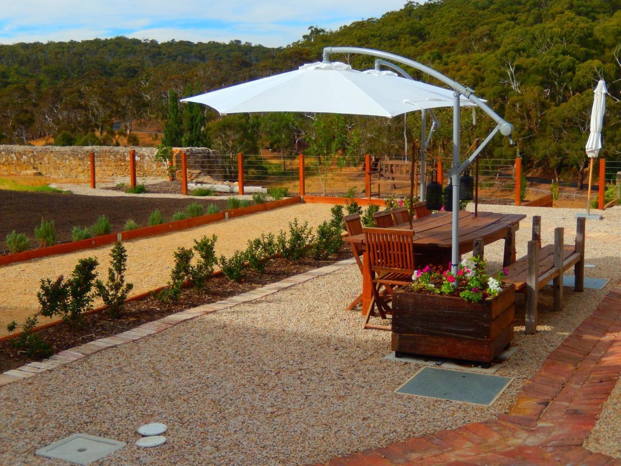 Morialta Barns Bed and Breakfast Norton Summit Eksteriør billede